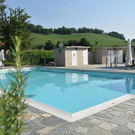 Aura Loving Home Con 4 Posti Letto, Cucina Completa, Terrazzo Ed Un Grande Parco Verde Serravalle d'Asti Екстер'єр фото