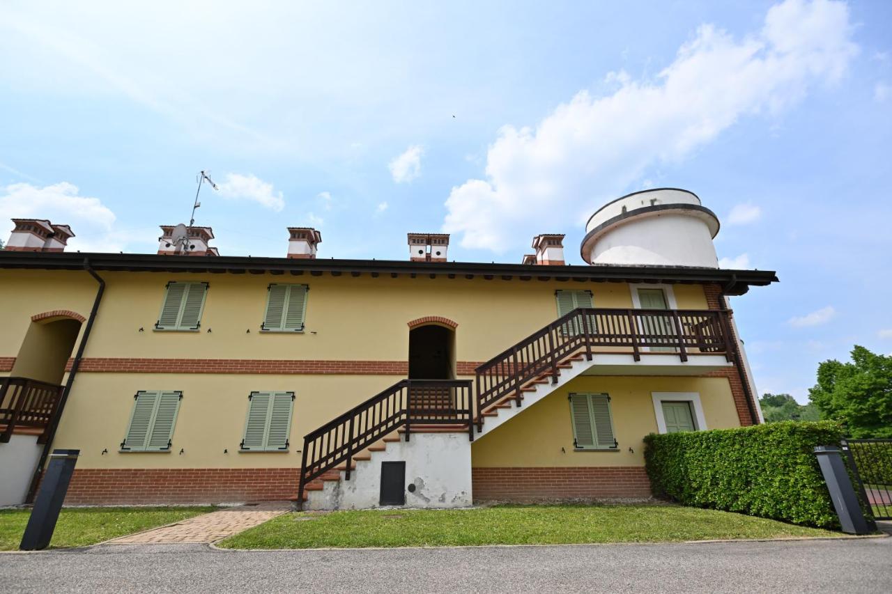 Aura Loving Home Con 4 Posti Letto, Cucina Completa, Terrazzo Ed Un Grande Parco Verde Serravalle d'Asti Екстер'єр фото