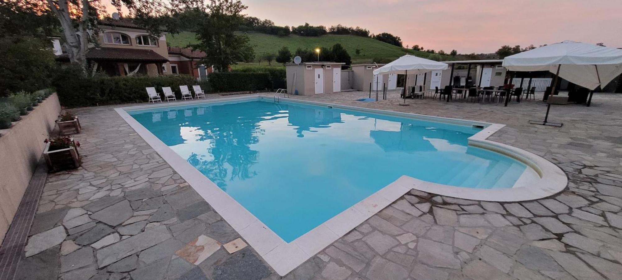 Aura Loving Home Con 4 Posti Letto, Cucina Completa, Terrazzo Ed Un Grande Parco Verde Serravalle d'Asti Екстер'єр фото